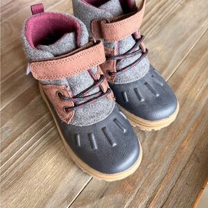 Carter's Kids Boots in Gray and Brown
